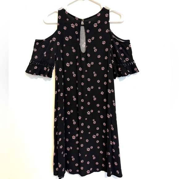2/$15 Xhilaration Black Floral Cold Shoulder Keyhole Dress Size Small - Picture 8 of 9
